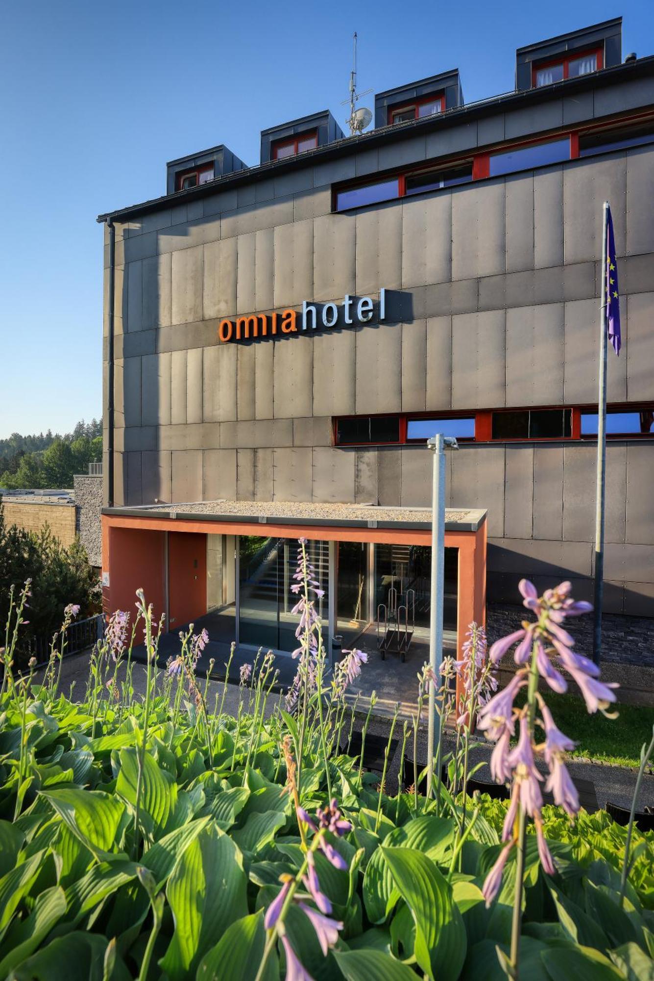 Omnia Hotel Relax & Wellness 扬斯凯拉兹涅 外观 照片